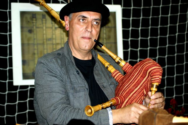 2011.