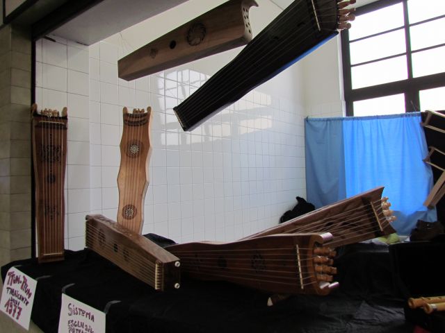 2013.