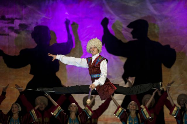 LEZGINKA - DAGESTAN 2010.