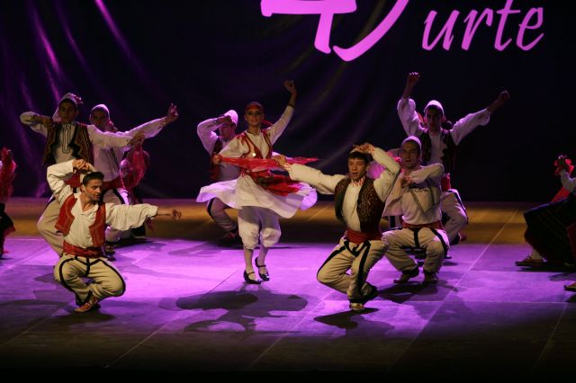 33 jaialdia ESCUELA NACIONAL DE COREOGRAFIA DE TIRANA - ALBANIA.