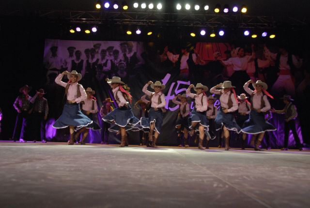 33 jaialdia BALLET DE LA UNIVERSIDAD DE COLIMA - MEXICO (2007).