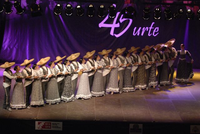 33 jaialdia BALLET DE LA UNIVERSIDAD DE COLIMA - MEXICO (2007).