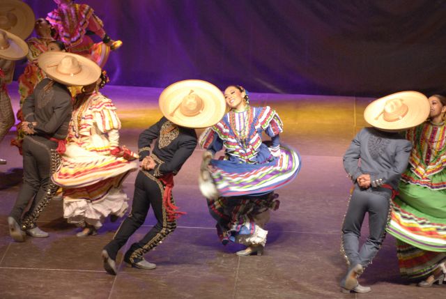 33 jaialdia BALLET DE LA UNIVERSIDAD DE COLIMA - MEXICO (2007).