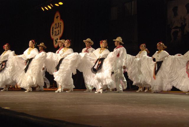 33 jaialdia BALLET DE LA UNIVERSIDAD DE COLIMA - MEXICO (2007).