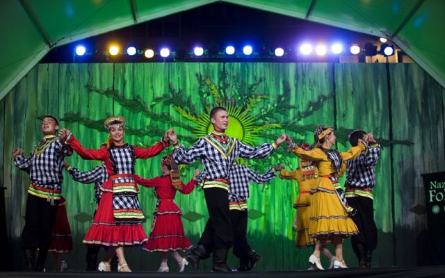 COMPAIA ESTATAL DE CANTO Y DANZA DE MARI EL - RUSIA 2009.