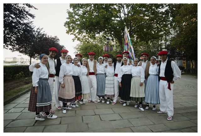 40 jaialdia ELAI ALAI DANTZA ETA MUSIKA TALDEA  - EUSKADI.