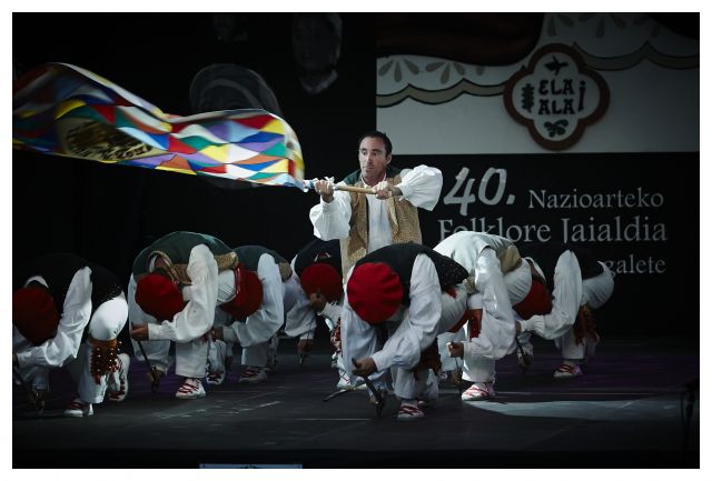 40 jaialdia ELAI ALAI DANTZA ETA MUSIKA TALDEA  - EUSKADI.