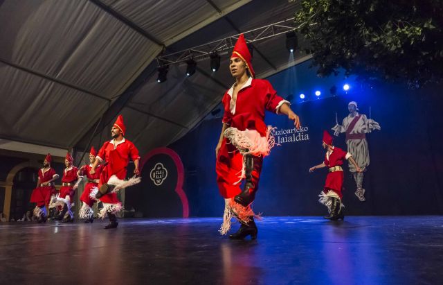 GRAN BALLET ARGENTINO - ARGENTINA