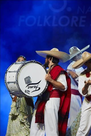 BALLET FOLKLORICO DE LA UNIVERSIDAD DE COLIMA