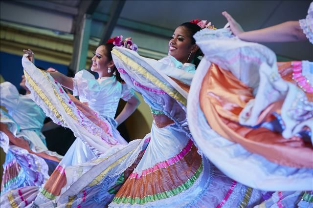 BALLET FOLKLORICO DE NICARAGUA DEL MAESTRO FRANCISCO GONZALEZ